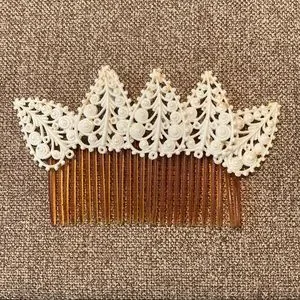 Vintage | Accessories | Vintage Celluloid Lace Hair Back  display picture 3